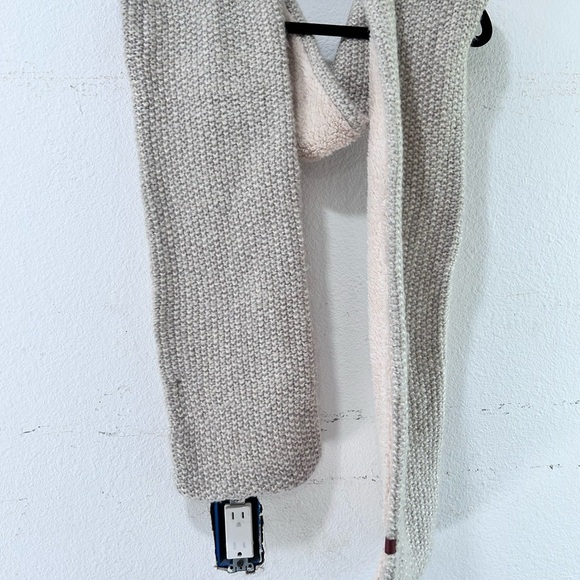 Blue Knit Scarf - Picture 11 of 14